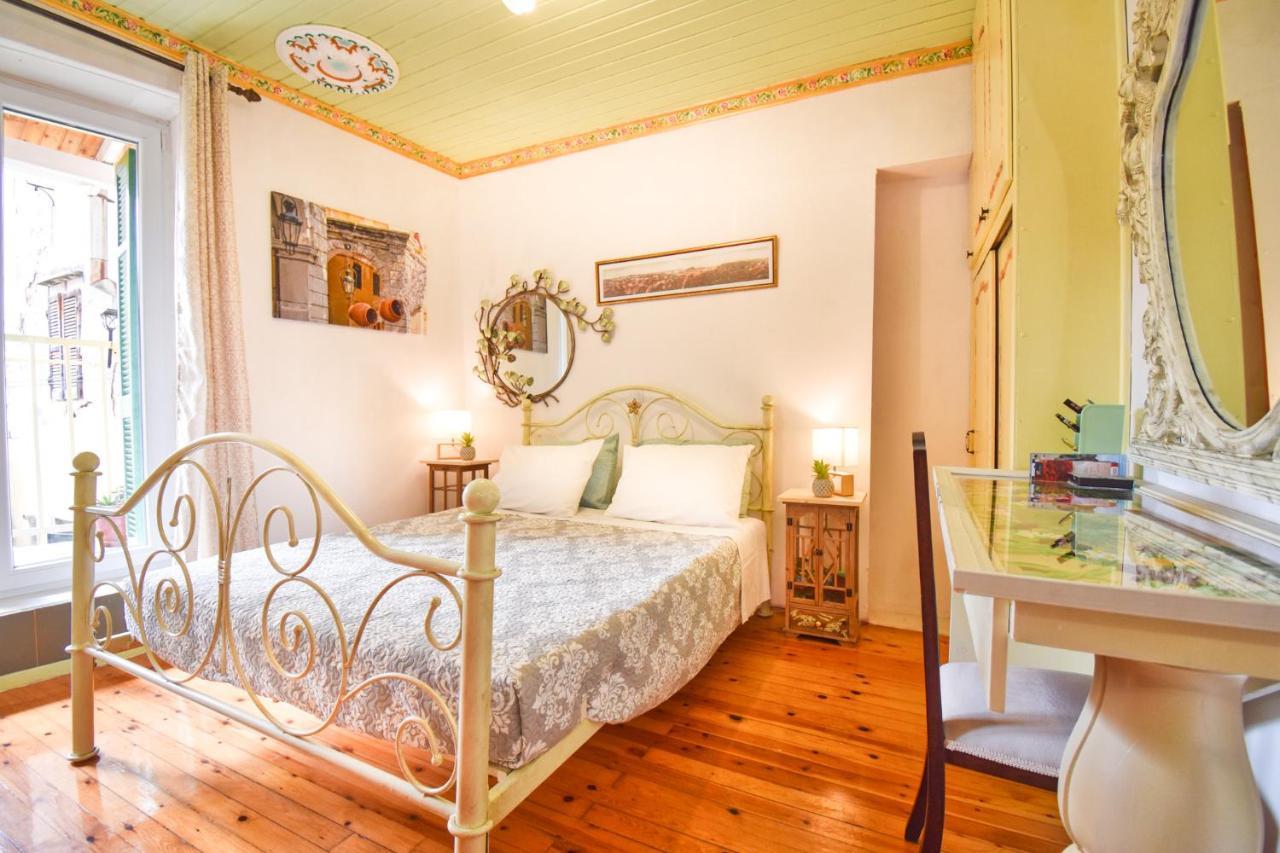 Venetian Well Gallery Apartment In Corfu Old Town Exteriör bild